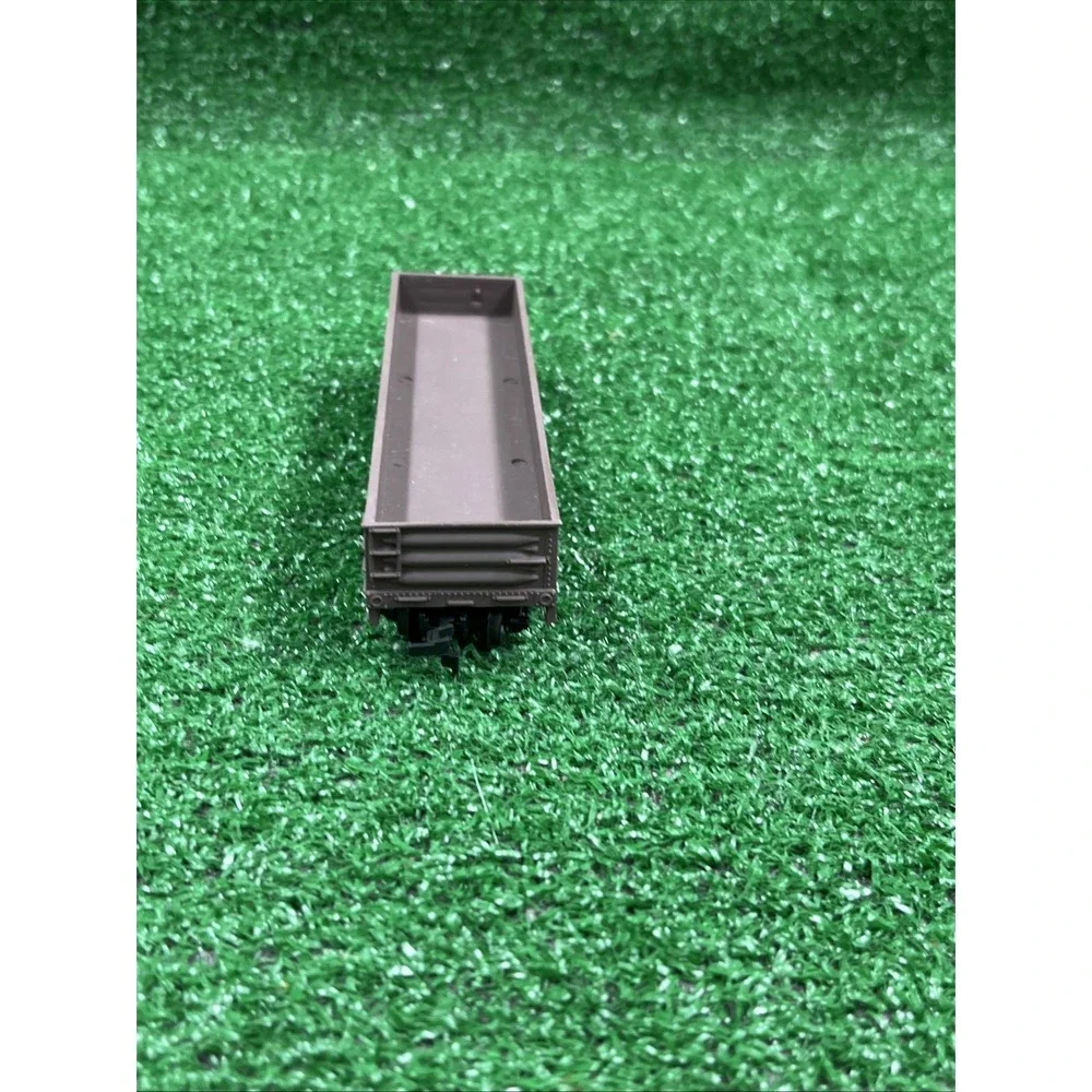 HO Scale Lot Of4 Train Cars Plastic Southern Pacific Chessie System The Katy APL